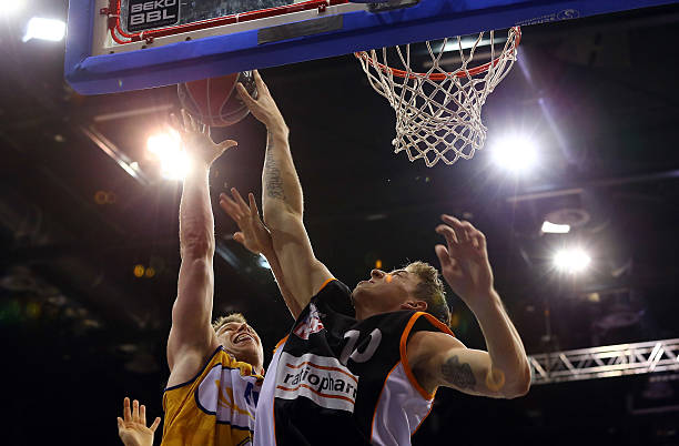 够塑造球队 够塑造球队